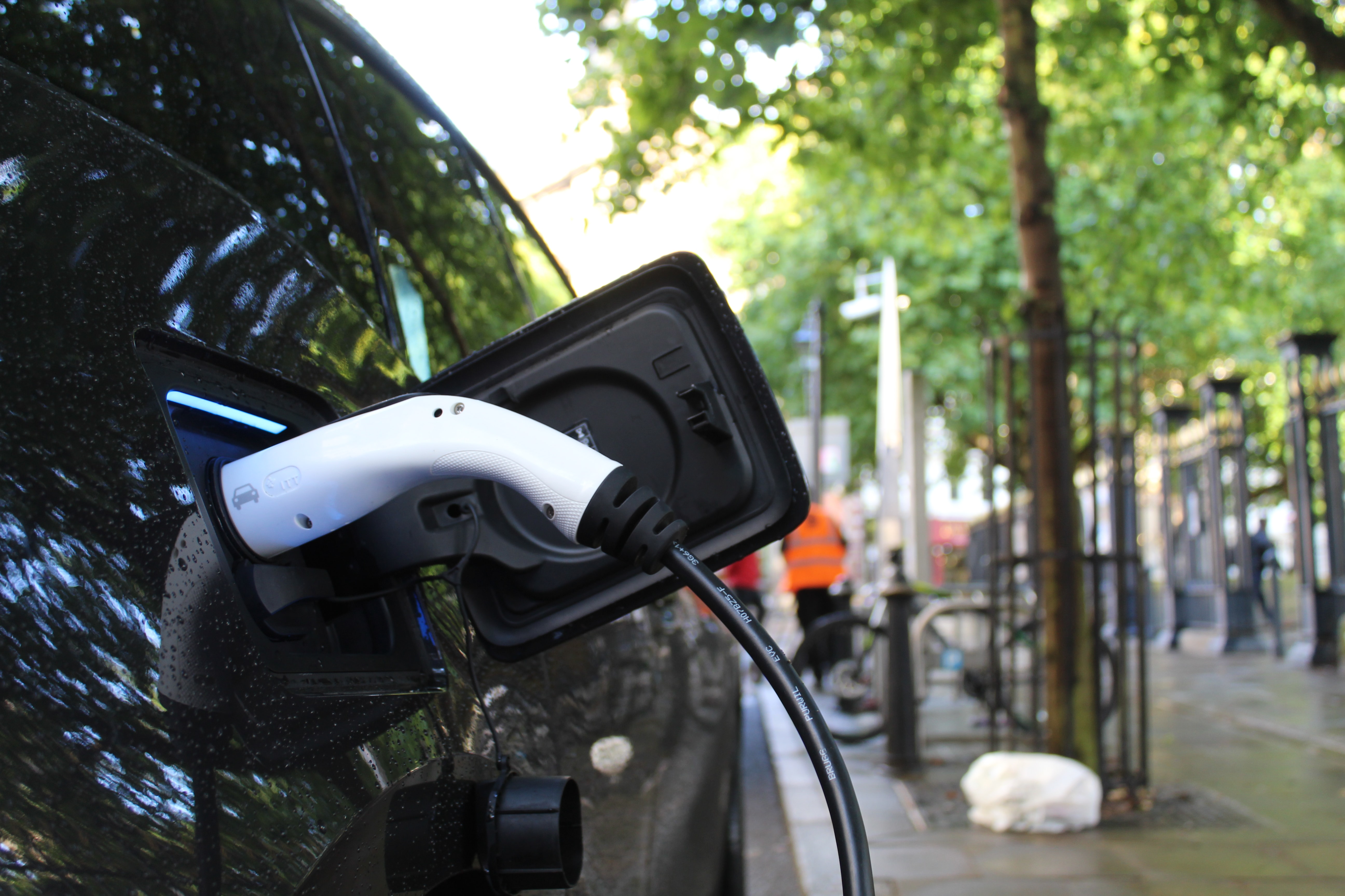 BMW i3 Charging